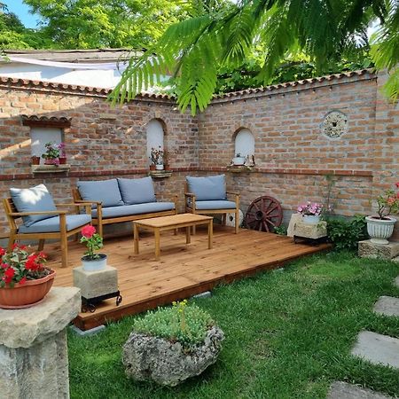 Casa David&Alexia 2 Mai Hotel ภายนอก รูปภาพ